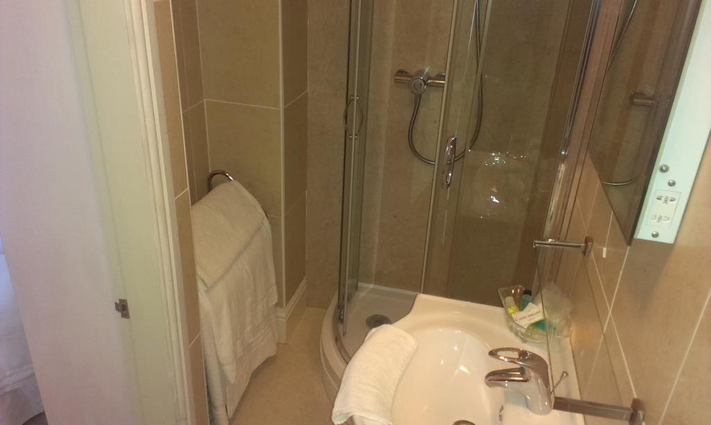 Pant Teg B & B Tregarth Room photo
